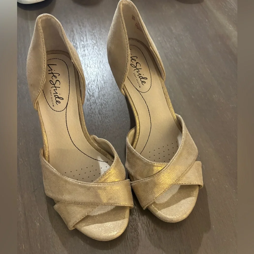 Life Stride Women's Gold Open-Toe D'Orsay Heels Sz 6W New
